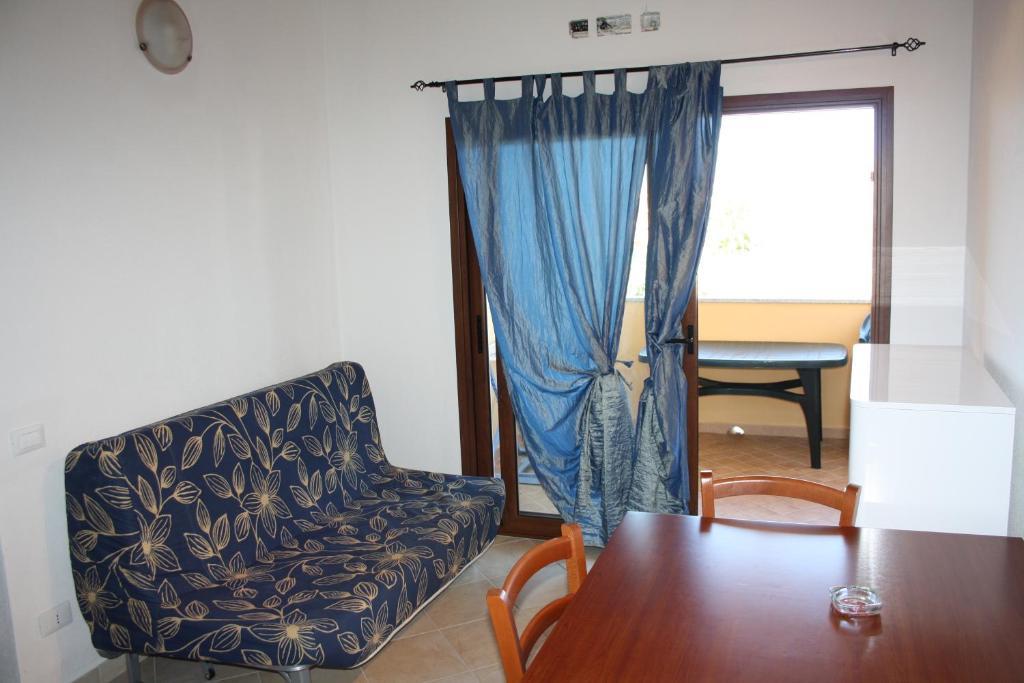 Appartamenti Ideal Isola Rossa  Habitación foto