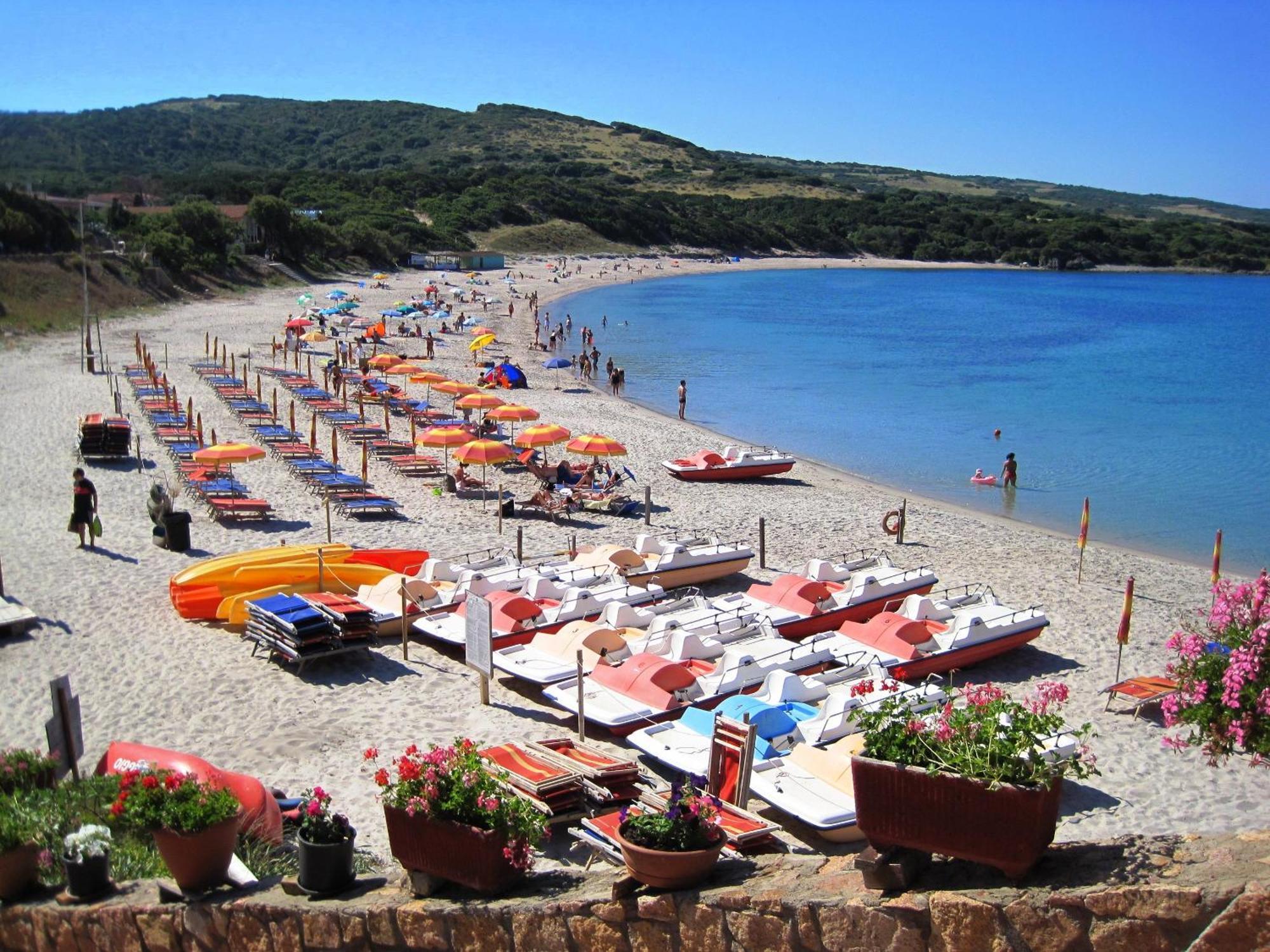 Appartamenti Ideal Isola Rossa  Exterior foto