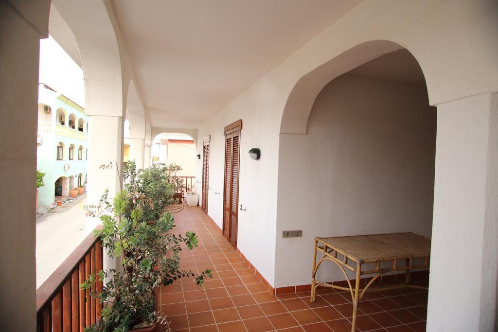 Appartamenti Ideal Isola Rossa  Exterior foto