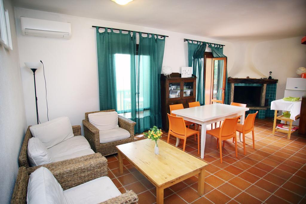 Appartamenti Ideal Isola Rossa  Exterior foto