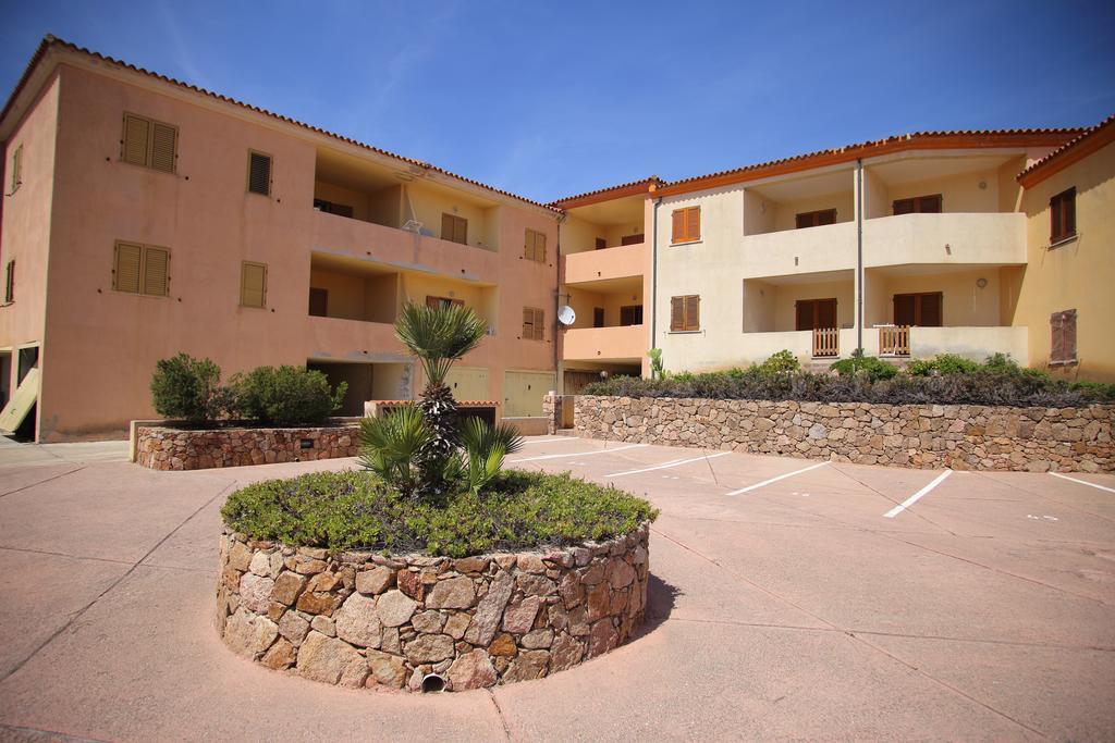 Appartamenti Ideal Isola Rossa  Exterior foto