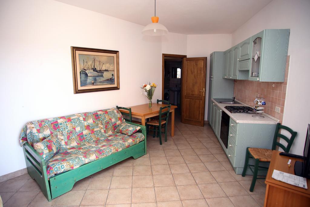 Appartamenti Ideal Isola Rossa  Exterior foto
