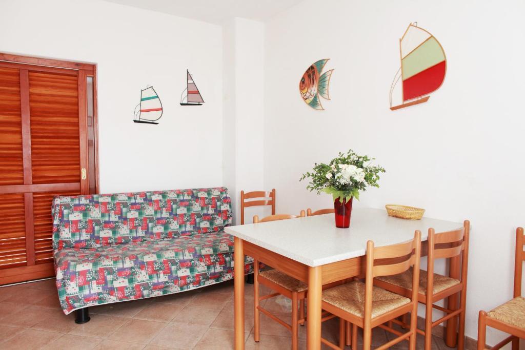 Appartamenti Ideal Isola Rossa  Exterior foto